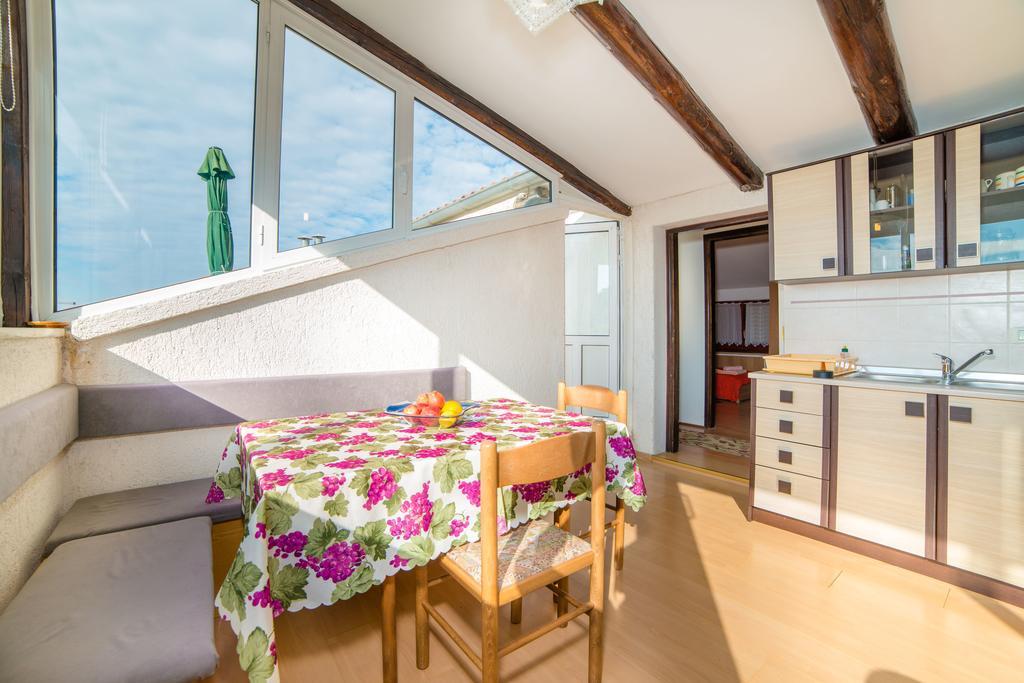Apartments Daria Rovinj Room photo
